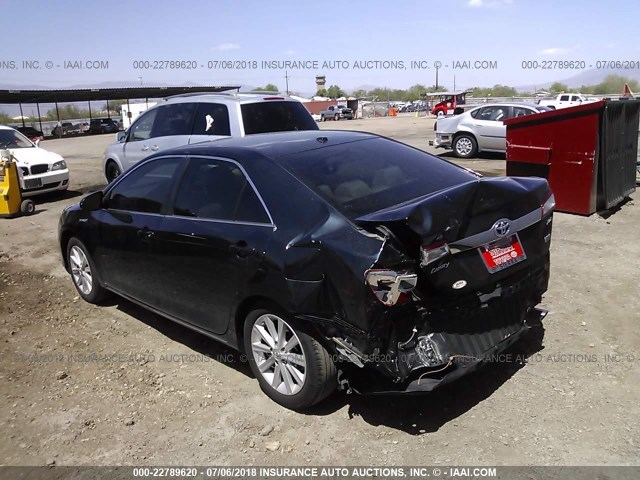 4T1BD1FK3EU117711 - 2014 TOYOTA CAMRY HYBRID/LE/XLE BLUE photo 3