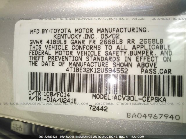 4T1BE32K12U594552 - 2002 TOYOTA CAMRY LE/XLE/SE 银色 照片 9