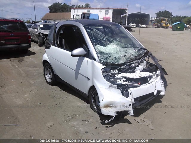 WMEEJ3BA0CK576224 - 2012 SMART FORTWO PURE/PASSION WHITE photo 1