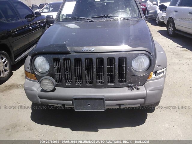 1J4GL38K85W725812 - 2005 JEEP LIBERTY RENEGADE BROWN photo 6