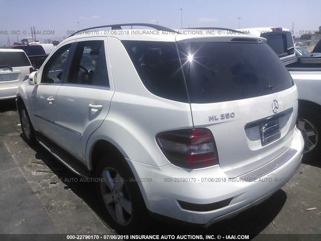 4JGBB5GB6BA733850 - 2011 MERCEDES-BENZ ML 350 WHITE photo 3