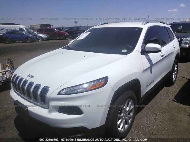 1C4PJMCB8GW361113 - 2016 JEEP CHEROKEE LATITUDE WHITE photo 2