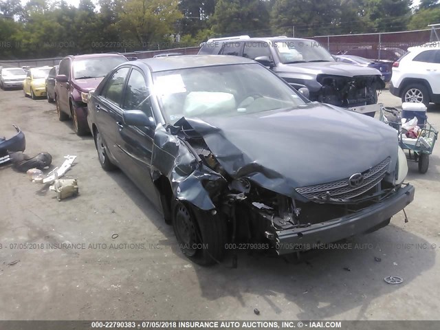 JTDBE32K120117812 - 2002 TOYOTA CAMRY LE/XLE/SE 灰色 照片 1