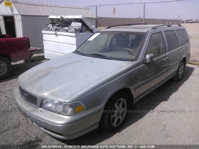 YV1LW56D1Y2666507 - 2000 VOLVO V70 GLT SILVER photo 2