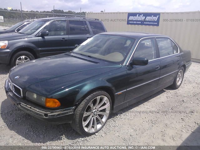 WBAGJ8322WDM12958 - 1998 BMW 740 IL GREEN photo 2