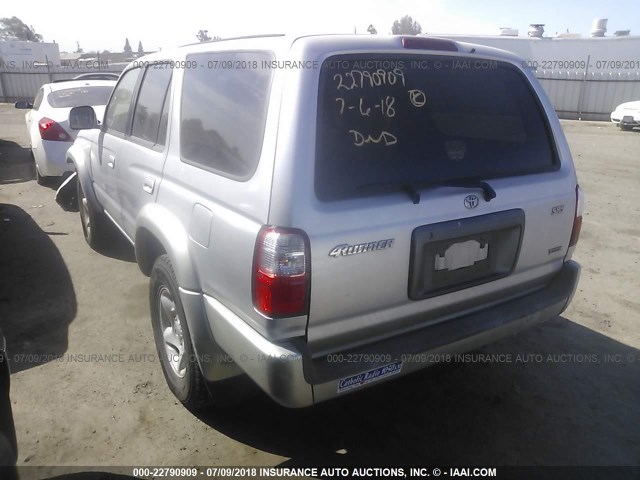 JT3GN86R410206237 - 2001 TOYOTA 4RUNNER SR5 SILVER photo 3