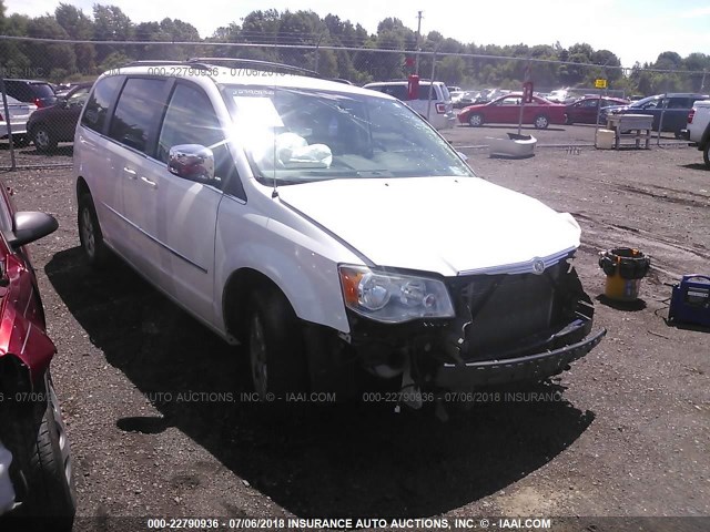 2A4RR8D10AR397886 - 2010 CHRYSLER TOWN & COUNTRY TOURING PLUS WHITE photo 1