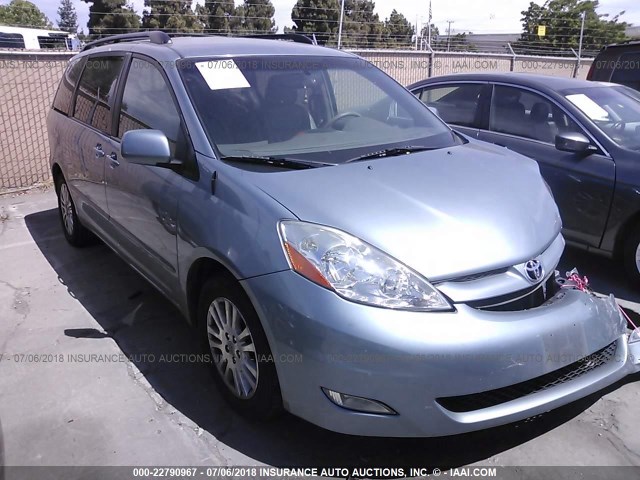 5TDYK4CC1AS331419 - 2010 TOYOTA SIENNA XLE/XLE LIMITED SILVER photo 1