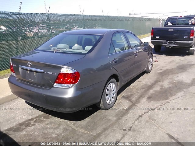 4T1BE30K66U668167 - 2006 TOYOTA CAMRY LE/XLE/SE ნაცრისფერი ფოტო 4