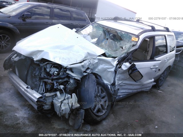 JF1SG67697H711232 - 2007 SUBARU FORESTER 2.5X LL BEAN WHITE photo 2