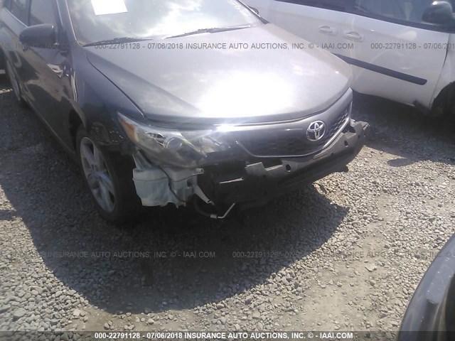 4T1BF1FKXCU595549 - 2012 TOYOTA CAMRY SE/LE/XLE GRAY photo 6