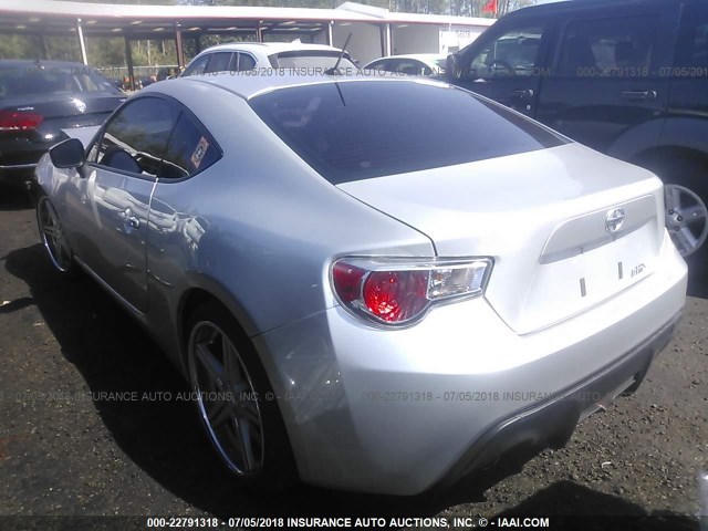 JF1ZNAA16D2719758 - 2013 TOYOTA SCION FR-S SILVER photo 3