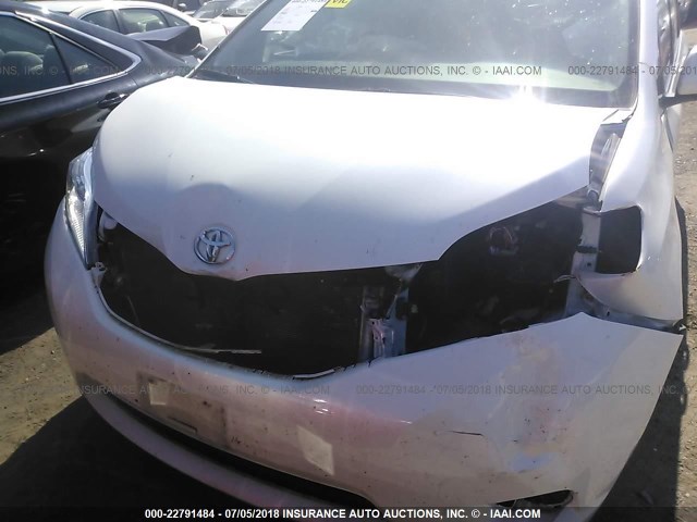 5TDYK3DC7FS630400 - 2015 TOYOTA SIENNA XLE/LIMITED WHITE photo 6