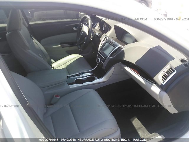 19UUB3F58FA004883 - 2015 ACURA TLX TECH WHITE photo 5