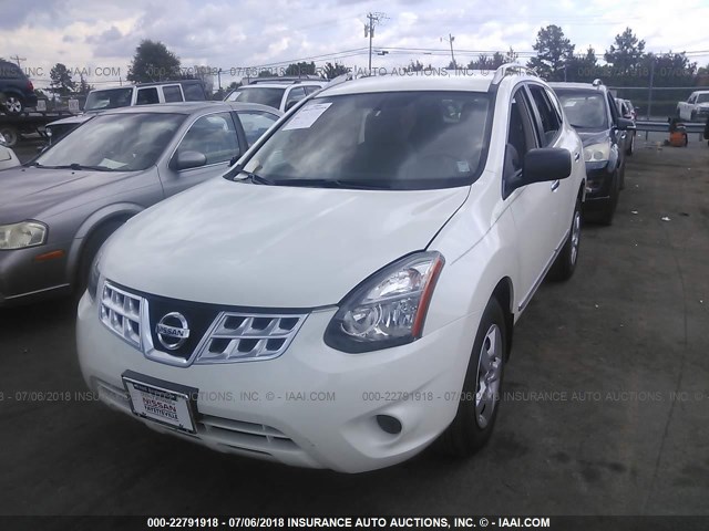 JN8AS5MT2FW666710 - 2015 NISSAN ROGUE SELECT S WHITE photo 2