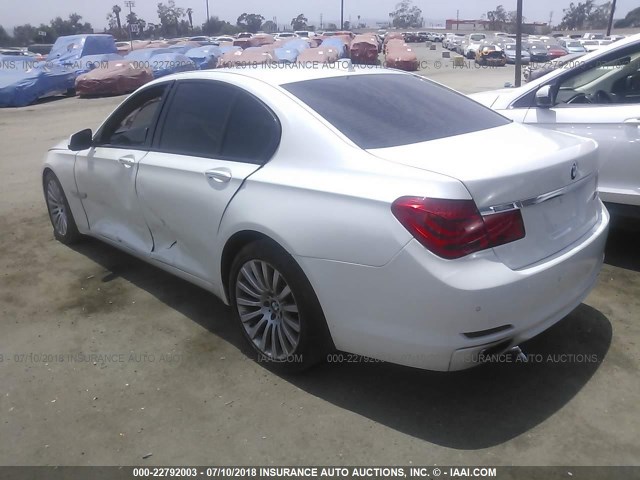 WBAKA8C51ACY35906 - 2010 BMW 750 I WHITE photo 3