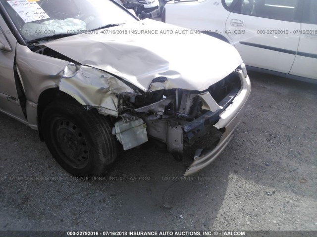 JT2BG22K2Y0419910 - 2000 TOYOTA CAMRY CE/LE/XLE 金色 照片 6