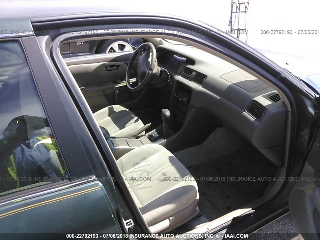 4T1BG22K21U109189 - 2001 TOYOTA CAMRY CE/LE/XLE 绿色 照片 5