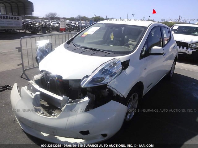 JN1AZ0CP2BT007037 - 2011 NISSAN LEAF SV/SL WHITE photo 2