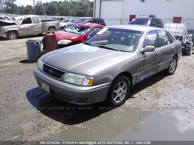 4T1BF18B7WU227542 - 1998 TOYOTA AVALON XL/XLS BEIGE photo 2