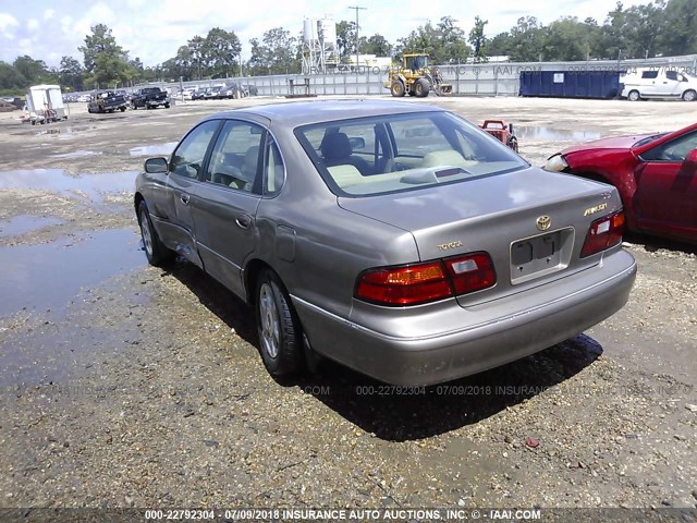 4T1BF18B7WU227542 - 1998 TOYOTA AVALON XL/XLS BEIGE photo 3