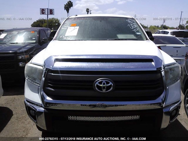 5TFUW5F19EX383741 - 2014 TOYOTA TUNDRA DOUBLE CAB SR/SR5 WHITE photo 6