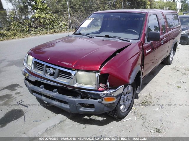 1N6DD26S0YC319383 - 2000 NISSAN FRONTIER KING CAB XE RED photo 2