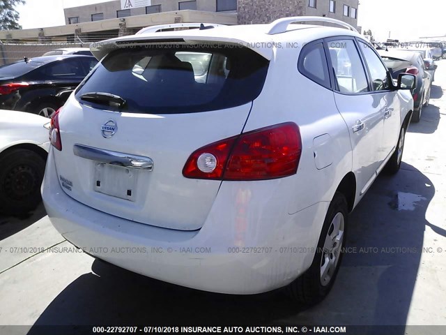 JN8AS5MT6FW151869 - 2015 NISSAN ROGUE SELECT S WHITE photo 4