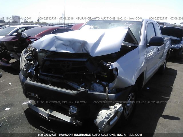 5TFTX4CN1FX057993 - 2015 TOYOTA TACOMA ACCESS CAB Silber Foto 2