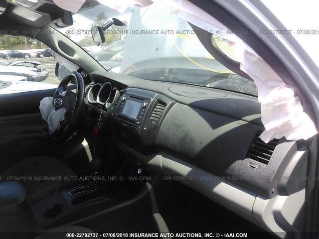 5TFTX4CN1FX057993 - 2015 TOYOTA TACOMA ACCESS CAB Silber Foto 5