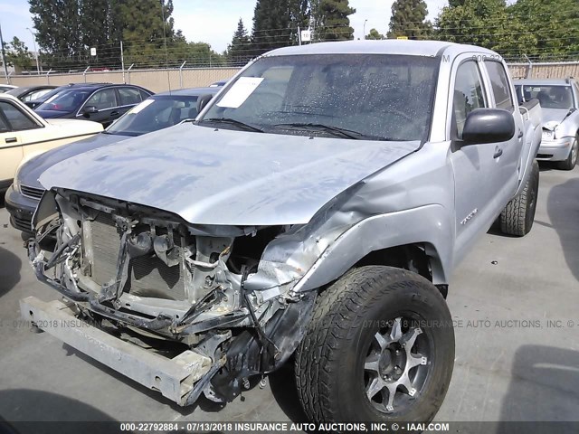 5TELU42N16Z210276 - 2006 TOYOTA TACOMA DOUBLE CAB GRAY photo 2