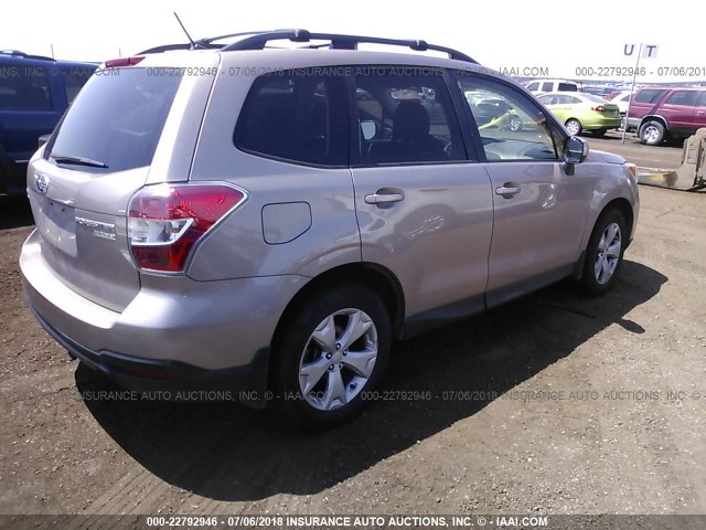 JF2SJADC6FG566343 - 2015 SUBARU FORESTER 2.5I PREMIUM SILVER photo 4