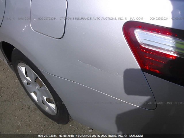 4T1BE46K87U632530 - 2007 TOYOTA CAMRY NEW GENERAT CE/LE/XLE/SE SILVER photo 6