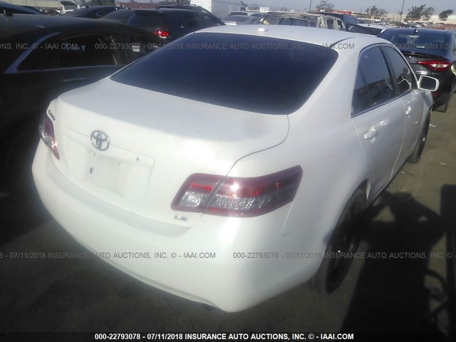 4T1BF3EK7AU557352 - 2010 TOYOTA CAMRY SE/LE/XLE WHITE photo 4