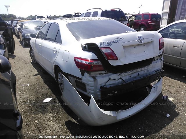 4T1BK46K89U585575 - 2009 TOYOTA CAMRY SE/LE/XLE თეთრი ფოტო 3