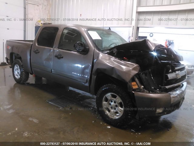 2GCEK13M371574398 - 2007 CHEVROLET SILVERADO K1500 CREW CAB BROWN photo 1