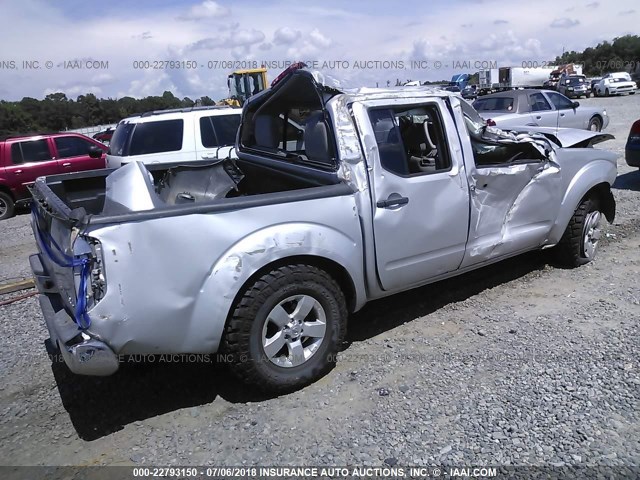 1N6AD0EV9DN719475 - 2013 NISSAN FRONTIER S/SV/SL/PRO-4X SILVER photo 4