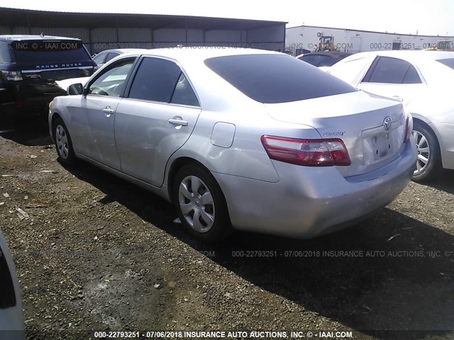 4T1BE46K99U297376 - 2009 TOYOTA CAMRY SE/LE/XLE SILVER photo 3