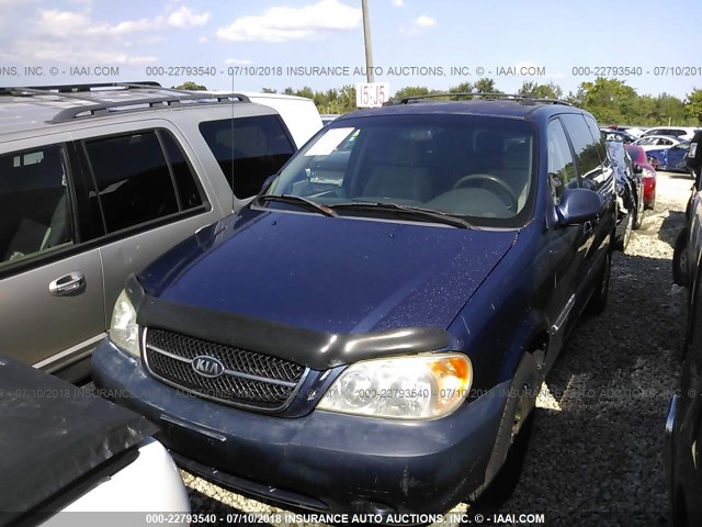 KNDUP131056666299 - 2005 KIA SEDONA EX/LX BLUE photo 2