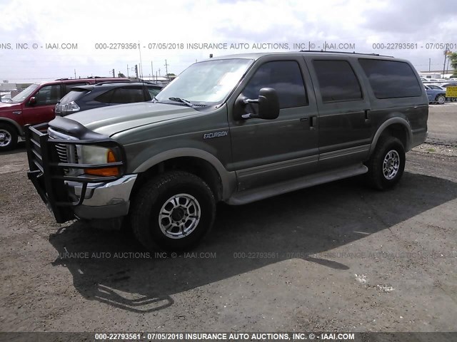1FMNU43S5YEC17097 - 2000 FORD EXCURSION LIMITED GREEN photo 2