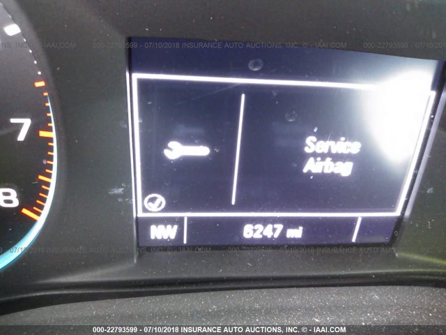 1G1ZB5ST1HF146348 - 2017 CHEVROLET MALIBU LS ვერცხლისფერი ფოტო 7