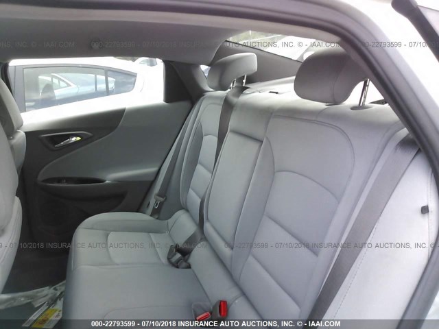 1G1ZB5ST1HF146348 - 2017 CHEVROLET MALIBU LS ვერცხლისფერი ფოტო 8