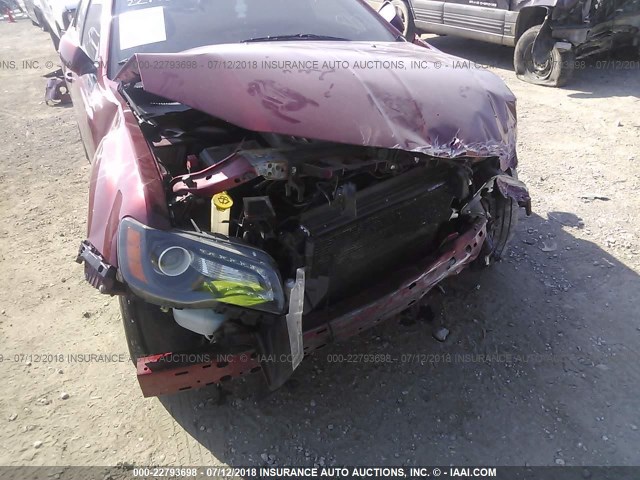 2C3CCAGG2EH337306 - 2014 CHRYSLER 300 S RED photo 6