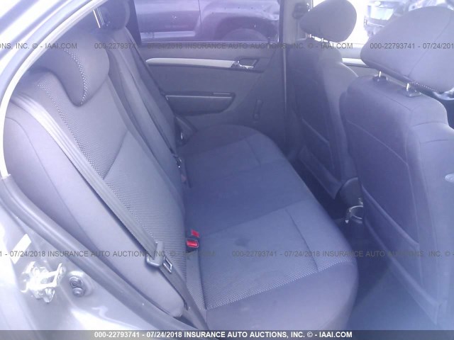 KL1TD56638B255372 - 2008 CHEVROLET AVEO LS GRAY photo 8