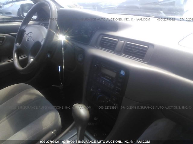 4T1BG22K4XU909548 - 1999 TOYOTA CAMRY CE/LE/XLE 棕色 照片 5