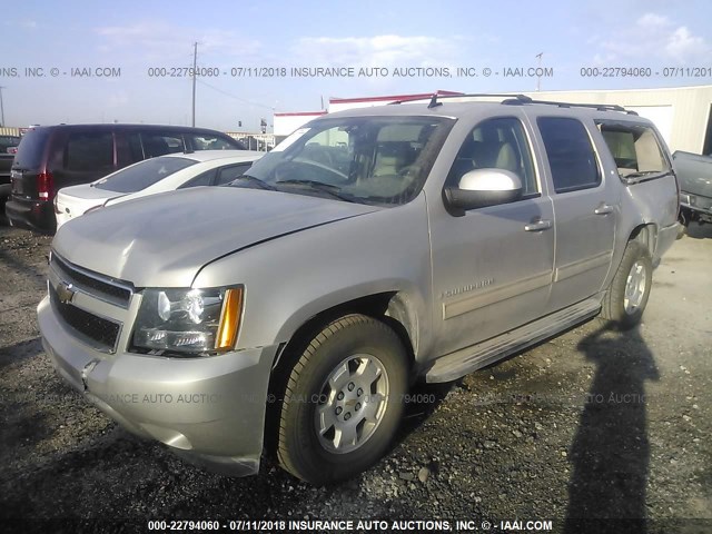 1GNFK26389R249860 - 2009 CHEVROLET SUBURBAN K1500 LT TAN photo 2