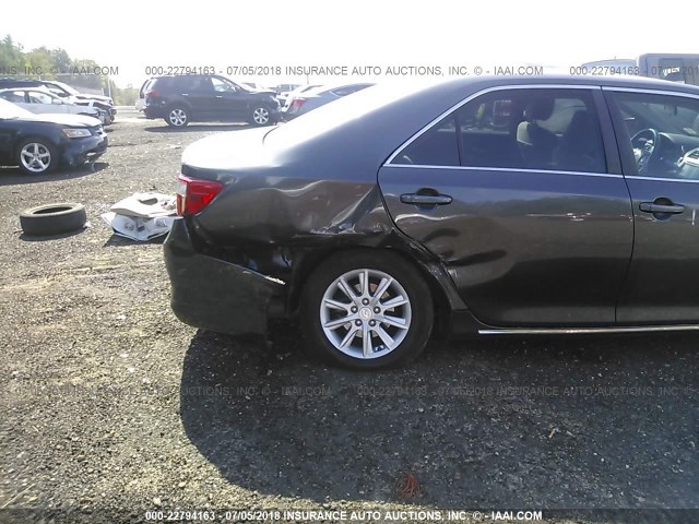 4T4BF1FKXCR176090 - 2012 TOYOTA CAMRY SE/LE/XLE GRAY photo 6