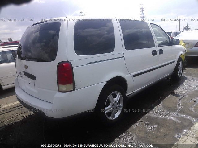 1GNDV13L75D169745 - 2005 CHEVROLET UPLANDER WHITE photo 4