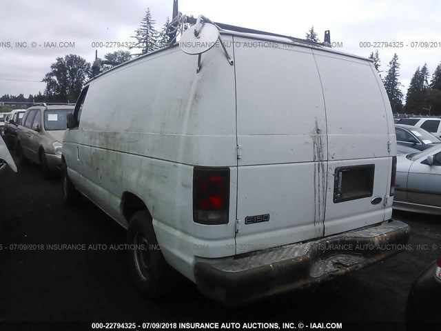 1FTRE14L62HA83103 - 2002 FORD ECONOLINE E150 VAN WHITE photo 3