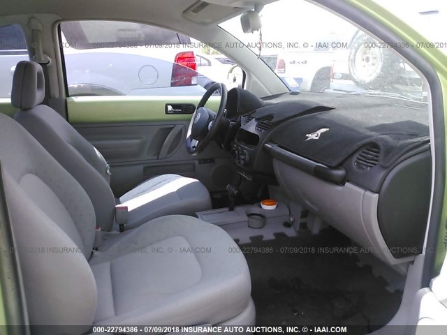 3VWBB61CXWM047019 - 1998 VOLKSWAGEN NEW BEETLE 绿色 照片 5